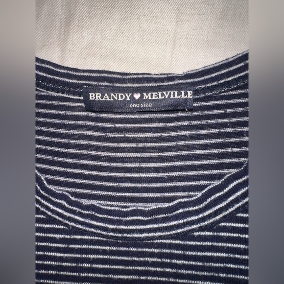 Brandy Melville tank top - Picture 2 of 2